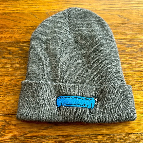 Gray Acrylic Beanie with soft fleece lining and logo on front - Picture 1 of 4